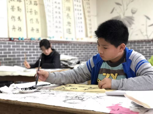 傳承文化薪火 2018年下半年中國(guó)書(shū)畫(huà)等級(jí)考試成功舉行
